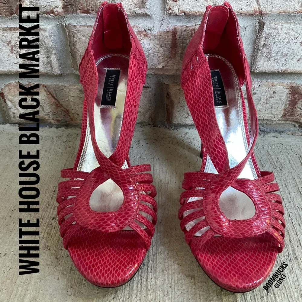White House Black Market Coral Snake Skin Scrappy Peep Toe Pump